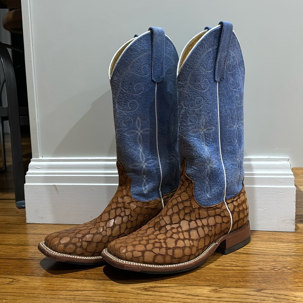 boots